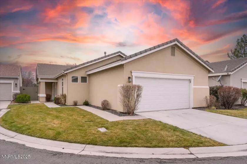 10482 Summershade, Reno, Nevada 89521, 3 Bedrooms Bedrooms, ,2 BathroomsBathrooms,Residential,Residential,Summershade,250059371