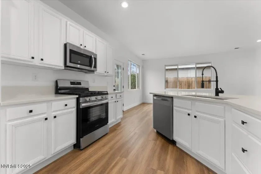 10482 Summershade, Reno, Nevada 89521, 3 Bedrooms Bedrooms, ,2 BathroomsBathrooms,Residential,Residential,Summershade,250059371