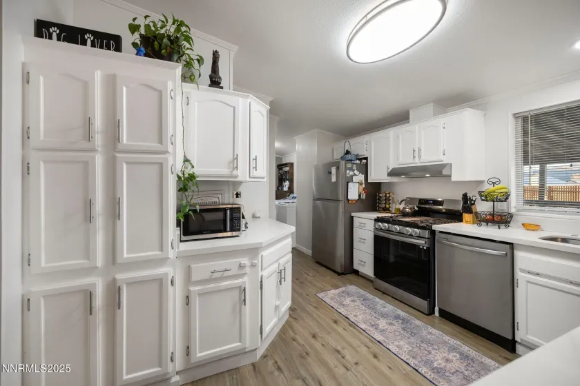 158 Elizabeth, Dayton, Nevada 89403, 3 Bedrooms Bedrooms, ,2 BathroomsBathrooms,Residential,Residential,Elizabeth,250059372