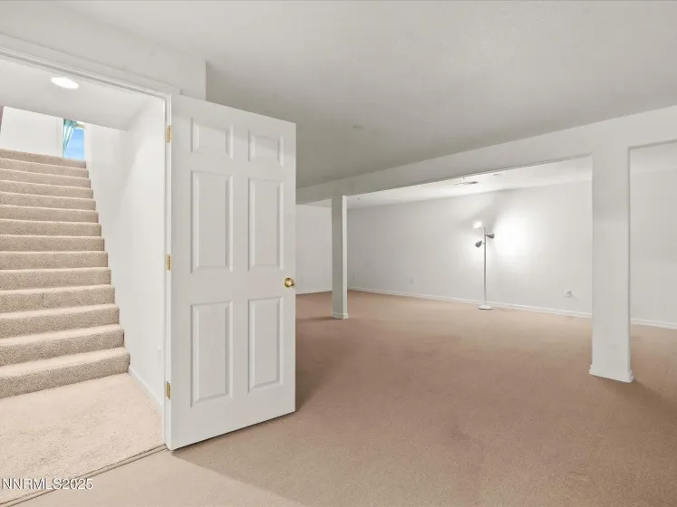 211 Bridlepath, Fernley, Nevada 89408, 5 Bedrooms Bedrooms, ,3 BathroomsBathrooms,Residential,Residential,Bridlepath,250059380