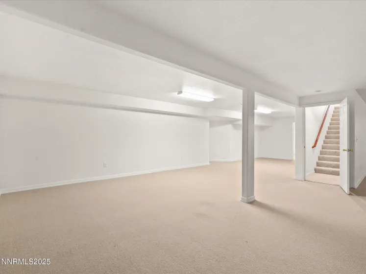 211 Bridlepath, Fernley, Nevada 89408, 5 Bedrooms Bedrooms, ,3 BathroomsBathrooms,Residential,Residential,Bridlepath,250059380