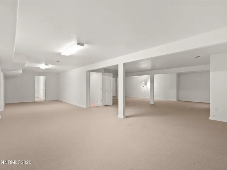 211 Bridlepath, Fernley, Nevada 89408, 5 Bedrooms Bedrooms, ,3 BathroomsBathrooms,Residential,Residential,Bridlepath,250059380