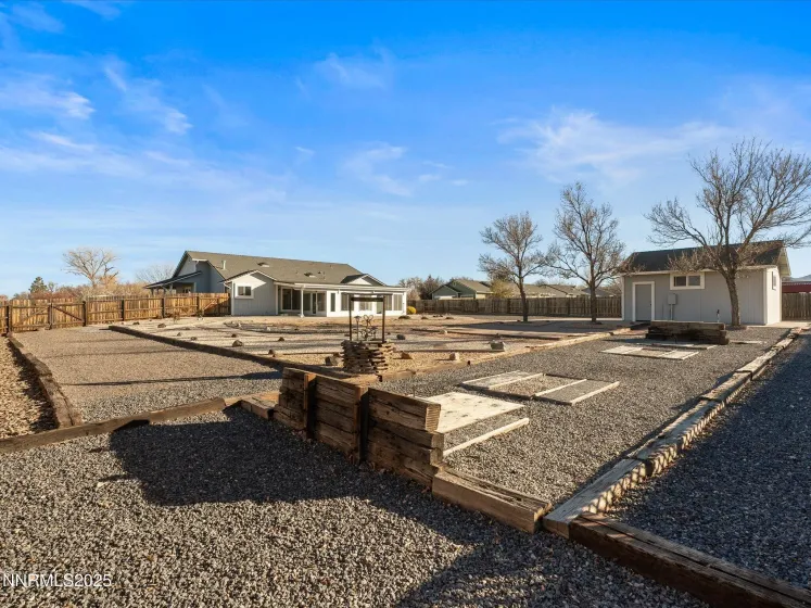 211 Bridlepath, Fernley, Nevada 89408, 5 Bedrooms Bedrooms, ,3 BathroomsBathrooms,Residential,Residential,Bridlepath,250059380