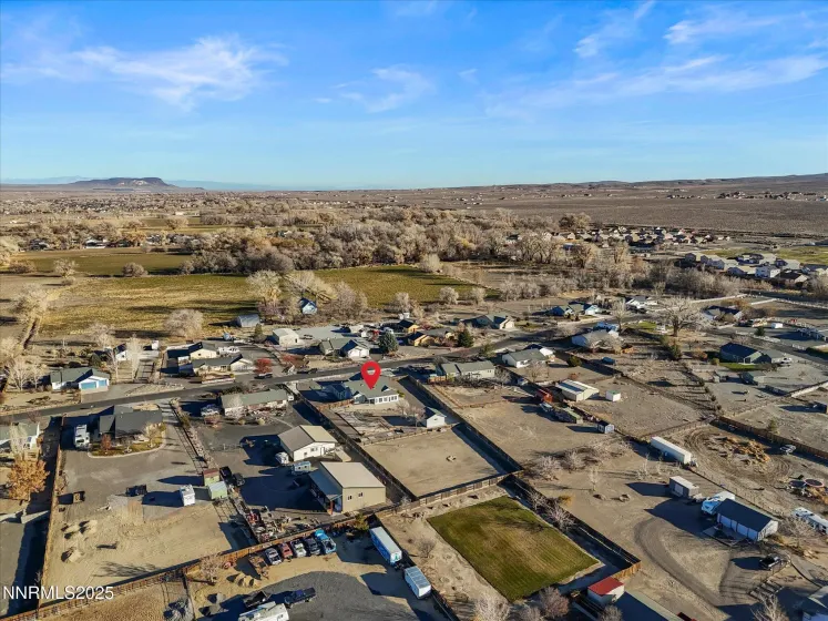 211 Bridlepath, Fernley, Nevada 89408, 5 Bedrooms Bedrooms, ,3 BathroomsBathrooms,Residential,Residential,Bridlepath,250059380