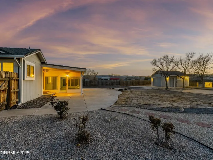 211 Bridlepath, Fernley, Nevada 89408, 5 Bedrooms Bedrooms, ,3 BathroomsBathrooms,Residential,Residential,Bridlepath,250059380