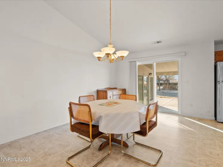 211 Bridlepath, Fernley, Nevada 89408, 5 Bedrooms Bedrooms, ,3 BathroomsBathrooms,Residential,Residential,Bridlepath,250059380