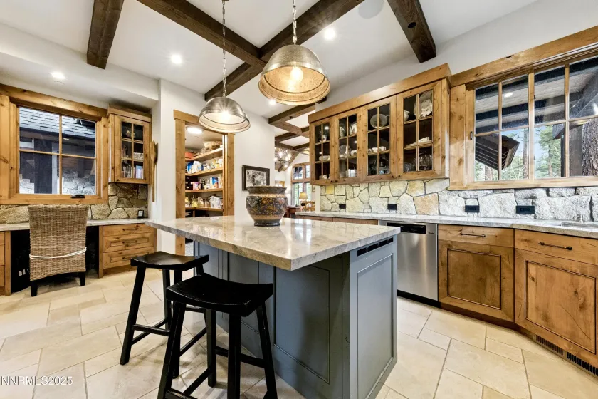 261 Redding, Carson City, Nevada 89705, 4 Bedrooms Bedrooms, ,5 BathroomsBathrooms,Residential,Residential,Redding,250059382