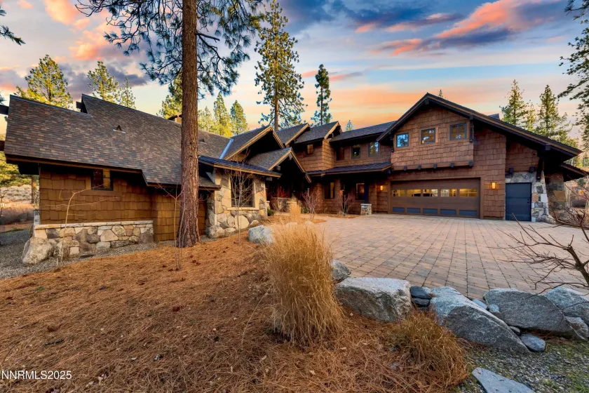 261 Redding, Carson City, Nevada 89705, 4 Bedrooms Bedrooms, ,5 BathroomsBathrooms,Residential,Residential,Redding,250059382