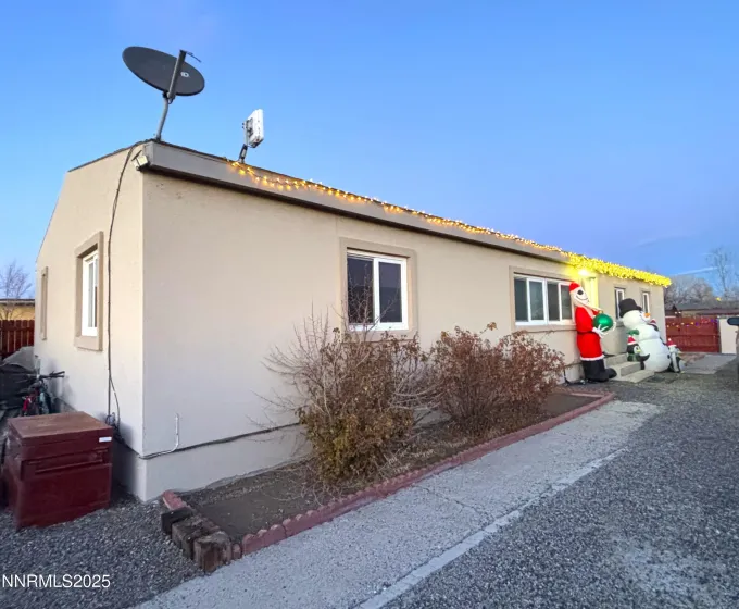220 Bastian, Battle Mountain, Nevada 89820, 4 Bedrooms Bedrooms, ,2 BathroomsBathrooms,Residential,Residential,Bastian,250059384