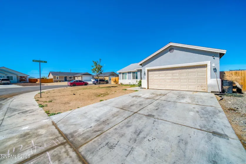 3175 Snowberry, Silver Springs, Nevada 89429, 3 Bedrooms Bedrooms, ,2 BathroomsBathrooms,Residential,Residential,Snowberry,250059385
