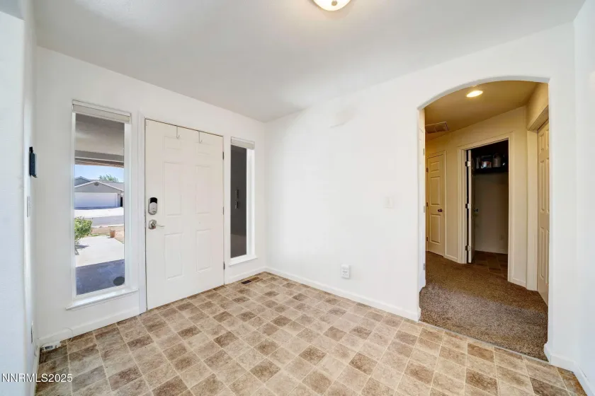 3175 Snowberry, Silver Springs, Nevada 89429, 3 Bedrooms Bedrooms, ,2 BathroomsBathrooms,Residential,Residential,Snowberry,250059385