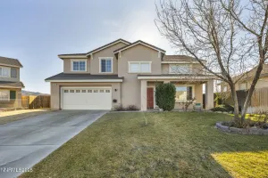 119 Red Oak, Fernley, Nevada 89408, 4 Bedrooms Bedrooms, ,3 BathroomsBathrooms,Residential,Residential,Red Oak,250059386