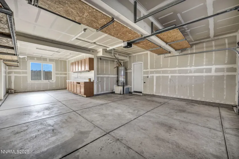 119 Red Oak, Fernley, Nevada 89408, 4 Bedrooms Bedrooms, ,3 BathroomsBathrooms,Residential,Residential,Red Oak,250059386