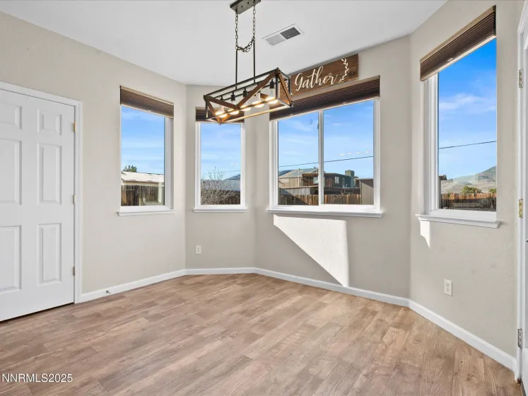 327 Valley Vista, Dayton, Nevada 89403, 3 Bedrooms Bedrooms, ,2 BathroomsBathrooms,Residential,Residential,Valley Vista,250059387