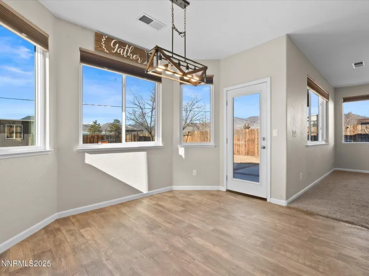 327 Valley Vista, Dayton, Nevada 89403, 3 Bedrooms Bedrooms, ,2 BathroomsBathrooms,Residential,Residential,Valley Vista,250059387