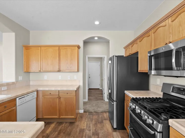 327 Valley Vista, Dayton, Nevada 89403, 3 Bedrooms Bedrooms, ,2 BathroomsBathrooms,Residential,Residential,Valley Vista,250059387