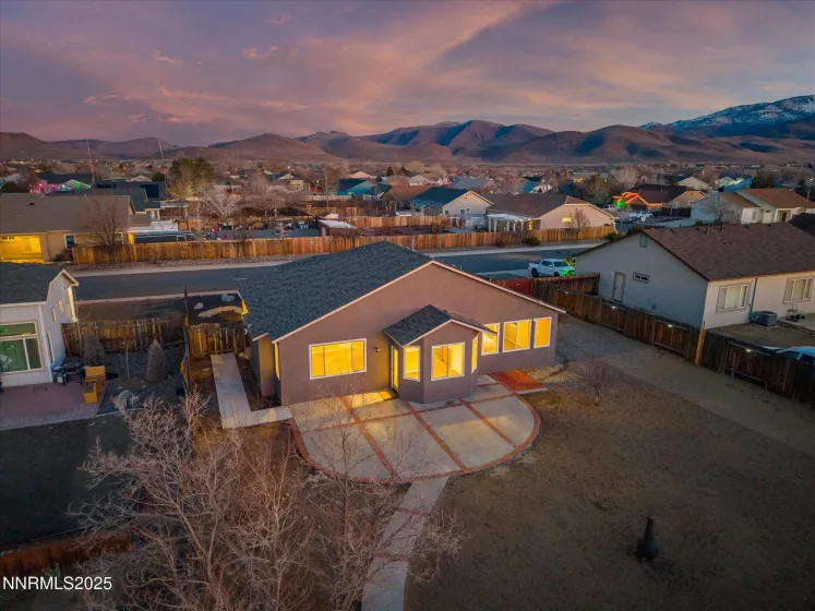 327 Valley Vista, Dayton, Nevada 89403, 3 Bedrooms Bedrooms, ,2 BathroomsBathrooms,Residential,Residential,Valley Vista,250059387