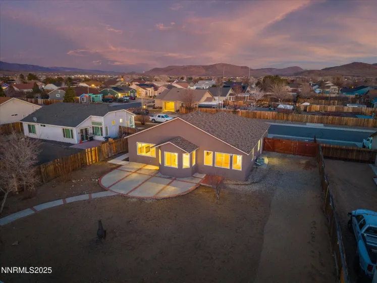 327 Valley Vista, Dayton, Nevada 89403, 3 Bedrooms Bedrooms, ,2 BathroomsBathrooms,Residential,Residential,Valley Vista,250059387