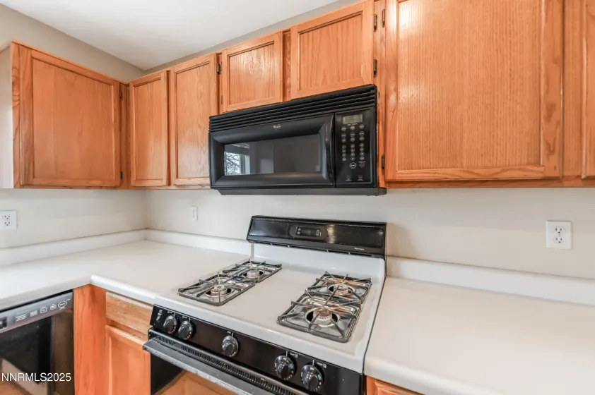 3188 Rose Vista, Reno, Nevada 89502, 3 Bedrooms Bedrooms, ,3 BathroomsBathrooms,Residential,Residential,Rose Vista,250059390