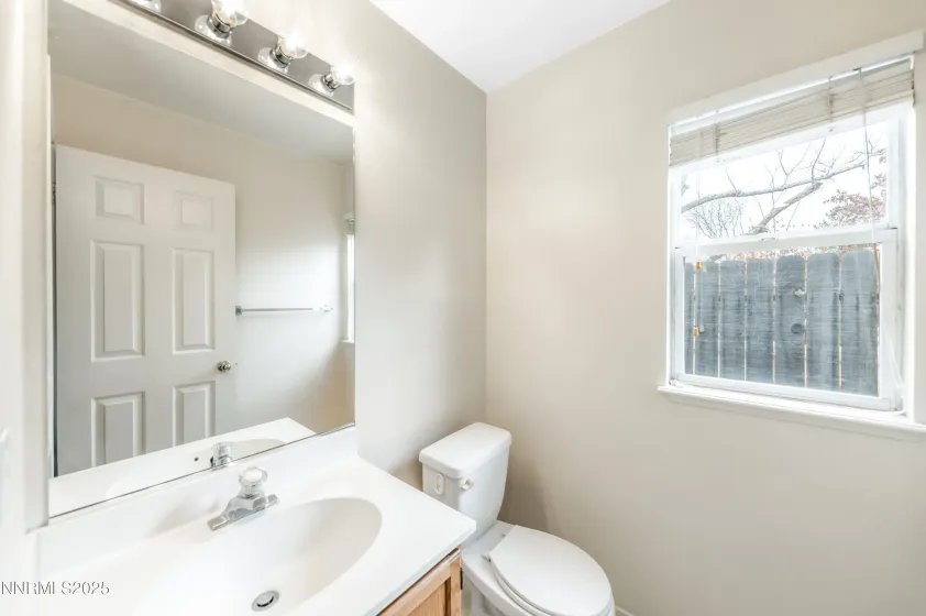 3188 Rose Vista, Reno, Nevada 89502, 3 Bedrooms Bedrooms, ,3 BathroomsBathrooms,Residential,Residential,Rose Vista,250059390