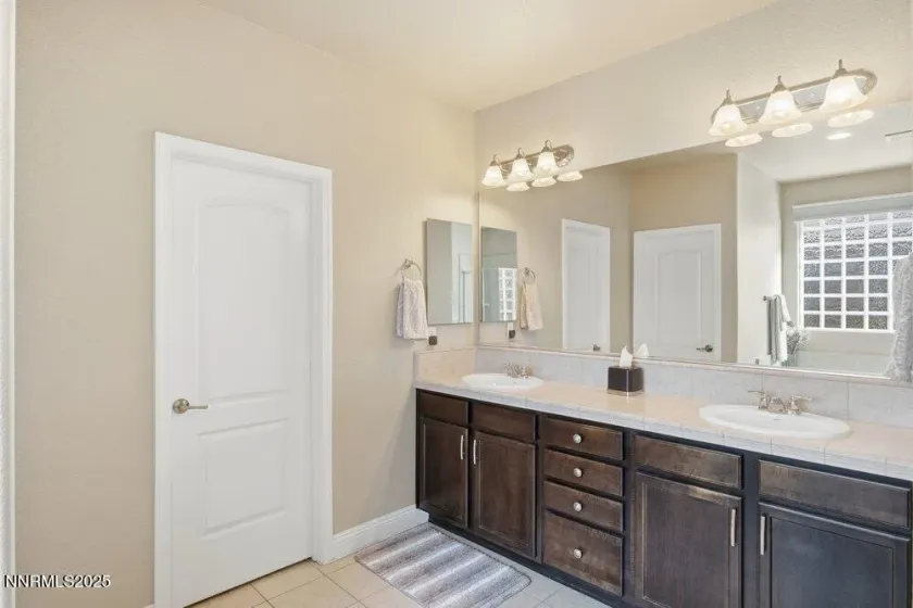 3663 Ancestor, Sparks, Nevada 89436, 3 Bedrooms Bedrooms, ,2 BathroomsBathrooms,Residential,Residential,Ancestor,250059393