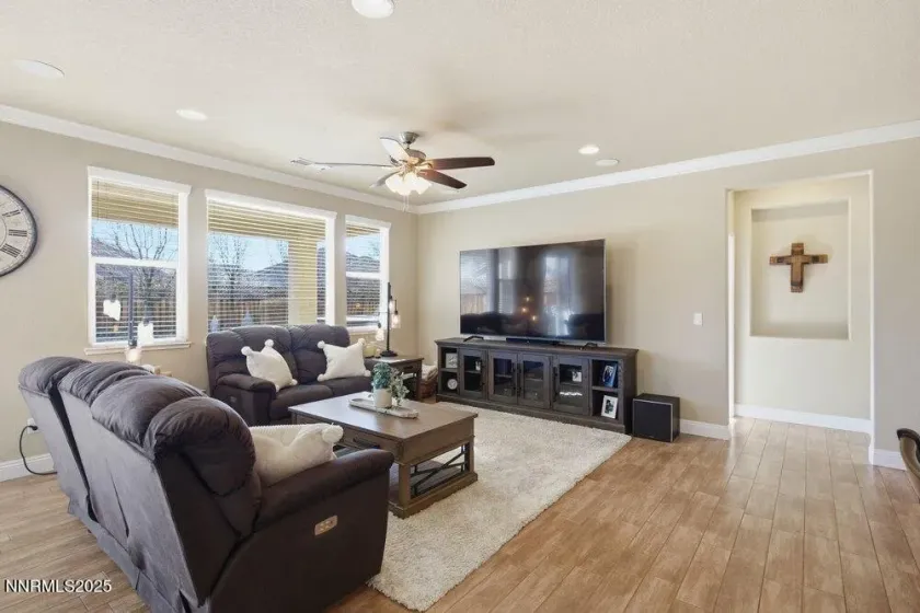 3663 Ancestor, Sparks, Nevada 89436, 3 Bedrooms Bedrooms, ,2 BathroomsBathrooms,Residential,Residential,Ancestor,250059393