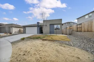 510 Ahearn, Reno, Nevada 89506, 3 Bedrooms Bedrooms, ,2 BathroomsBathrooms,Residential,Residential,Ahearn,250059396