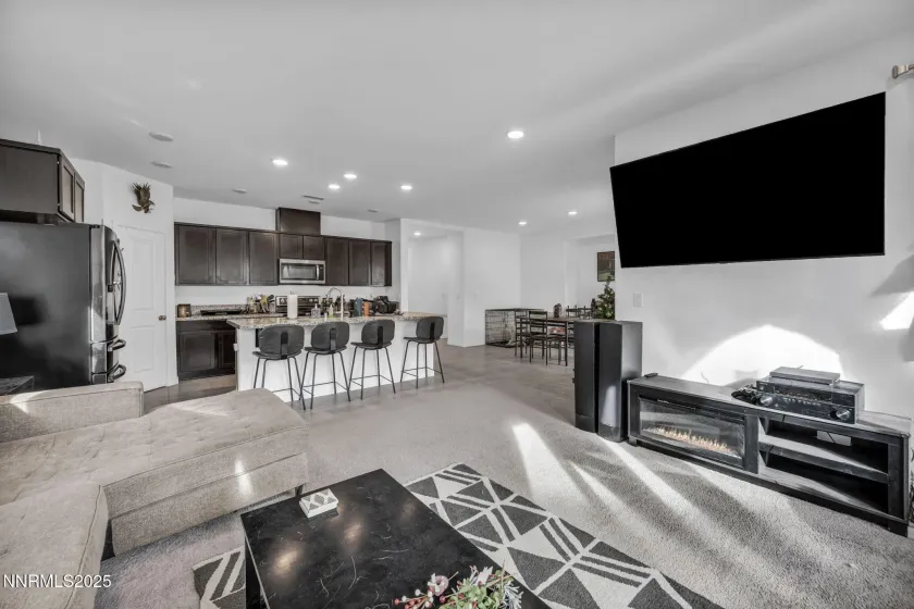 510 Ahearn, Reno, Nevada 89506, 3 Bedrooms Bedrooms, ,2 BathroomsBathrooms,Residential,Residential,Ahearn,250059396