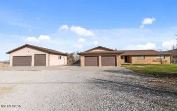 13905 Old Virginia, Reno, Nevada 89521, ,Commercial Sale,Residential,Old Virginia,250059397