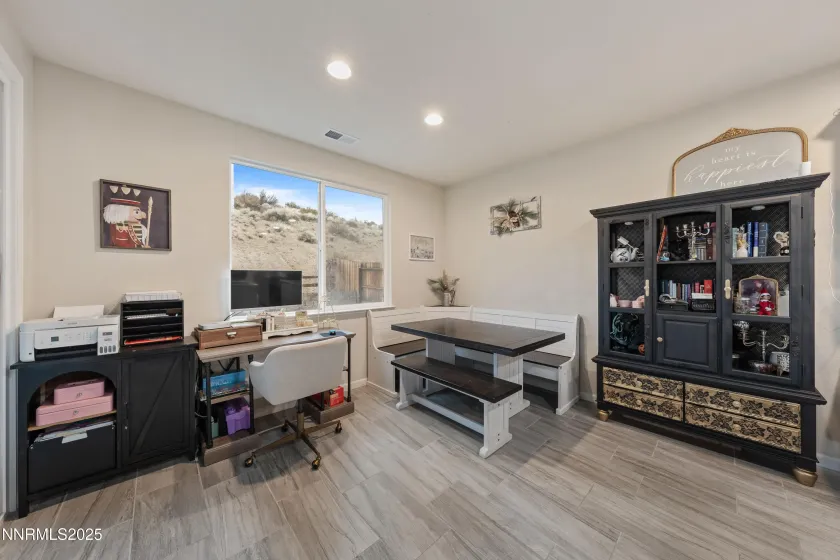 864 Tourmaline, Carson City, Nevada 89705, 4 Bedrooms Bedrooms, ,2 BathroomsBathrooms,Residential,Residential,Tourmaline,250059399