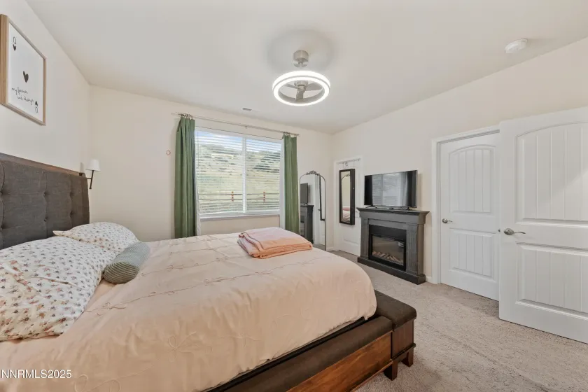 864 Tourmaline, Carson City, Nevada 89705, 4 Bedrooms Bedrooms, ,2 BathroomsBathrooms,Residential,Residential,Tourmaline,250059399