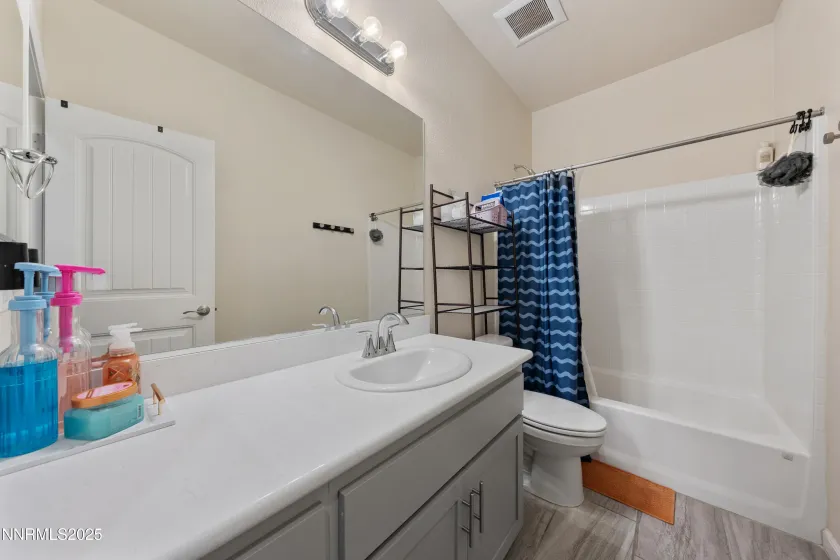 864 Tourmaline, Carson City, Nevada 89705, 4 Bedrooms Bedrooms, ,2 BathroomsBathrooms,Residential,Residential,Tourmaline,250059399