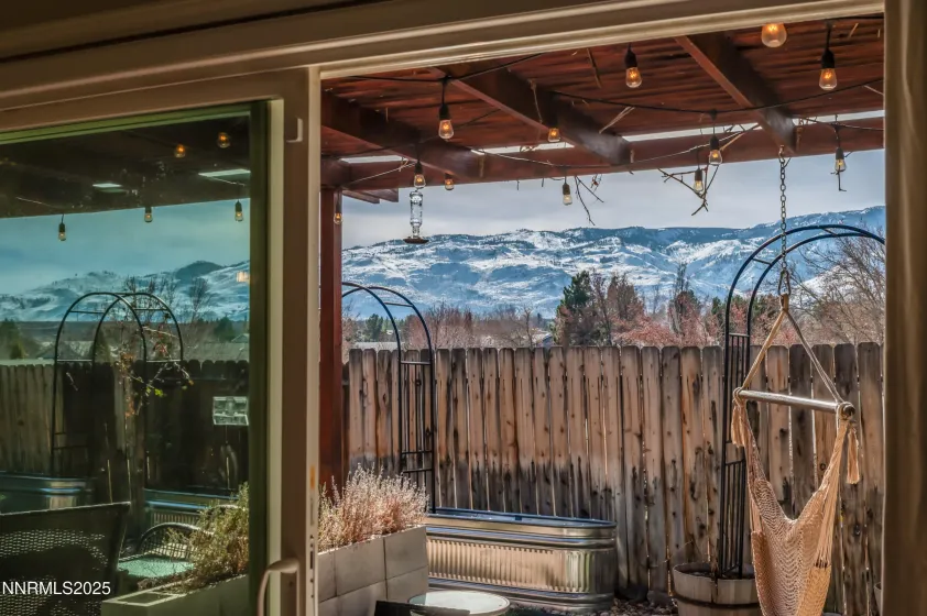 6052 Bankside, Reno, Nevada 89523, 3 Bedrooms Bedrooms, ,2 BathroomsBathrooms,Residential,Residential,Bankside,250059416