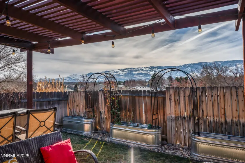 6052 Bankside, Reno, Nevada 89523, 3 Bedrooms Bedrooms, ,2 BathroomsBathrooms,Residential,Residential,Bankside,250059416