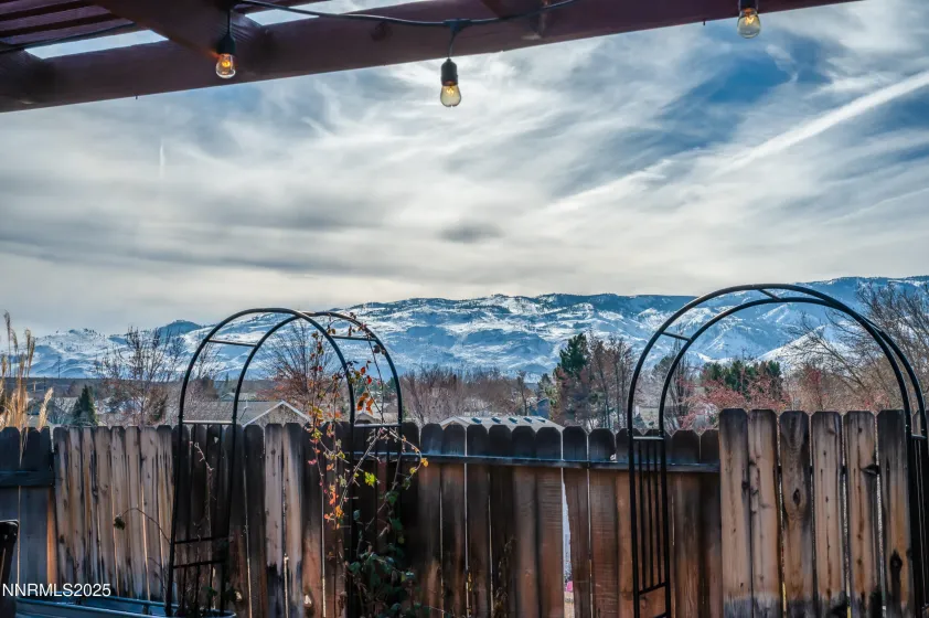 6052 Bankside, Reno, Nevada 89523, 3 Bedrooms Bedrooms, ,2 BathroomsBathrooms,Residential,Residential,Bankside,250059416