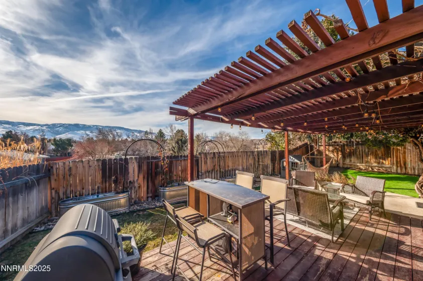 6052 Bankside, Reno, Nevada 89523, 3 Bedrooms Bedrooms, ,2 BathroomsBathrooms,Residential,Residential,Bankside,250059416