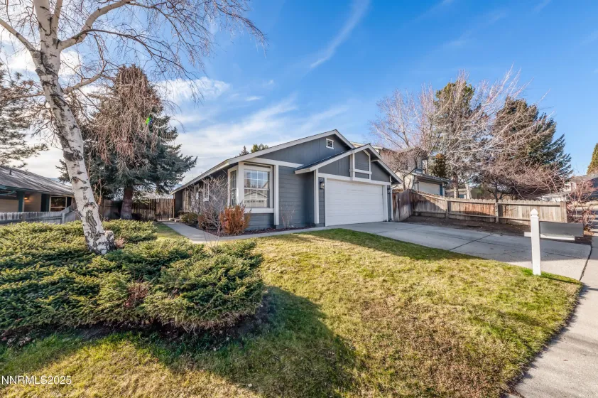 6052 Bankside, Reno, Nevada 89523, 3 Bedrooms Bedrooms, ,2 BathroomsBathrooms,Residential,Residential,Bankside,250059416
