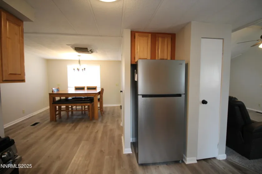 101 Bryson, Battle Mountain, Nevada 89820, 3 Bedrooms Bedrooms, ,2 BathroomsBathrooms,Residential,Residential,Bryson,250059417