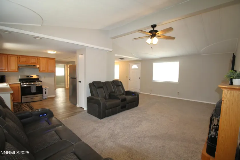 101 Bryson, Battle Mountain, Nevada 89820, 3 Bedrooms Bedrooms, ,2 BathroomsBathrooms,Residential,Residential,Bryson,250059417