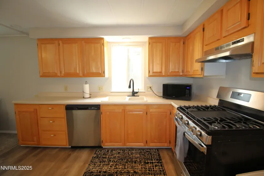 101 Bryson, Battle Mountain, Nevada 89820, 3 Bedrooms Bedrooms, ,2 BathroomsBathrooms,Residential,Residential,Bryson,250059417