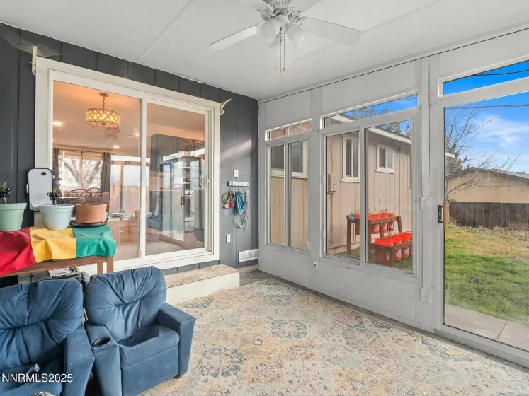 5700 Dolores, Sparks, Nevada 89436, 3 Bedrooms Bedrooms, ,1 BathroomBathrooms,Residential,Residential,Dolores,250059420