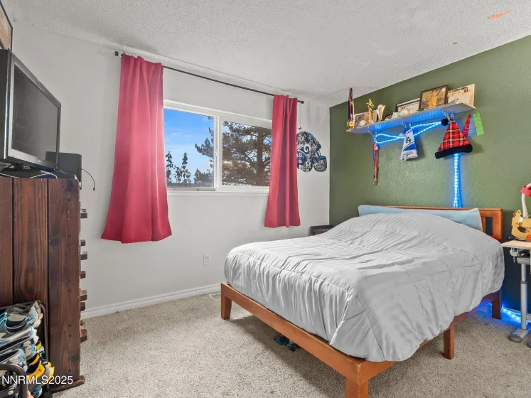 5700 Dolores, Sparks, Nevada 89436, 3 Bedrooms Bedrooms, ,1 BathroomBathrooms,Residential,Residential,Dolores,250059420