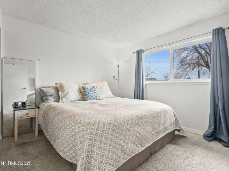 5700 Dolores, Sparks, Nevada 89436, 3 Bedrooms Bedrooms, ,1 BathroomBathrooms,Residential,Residential,Dolores,250059420