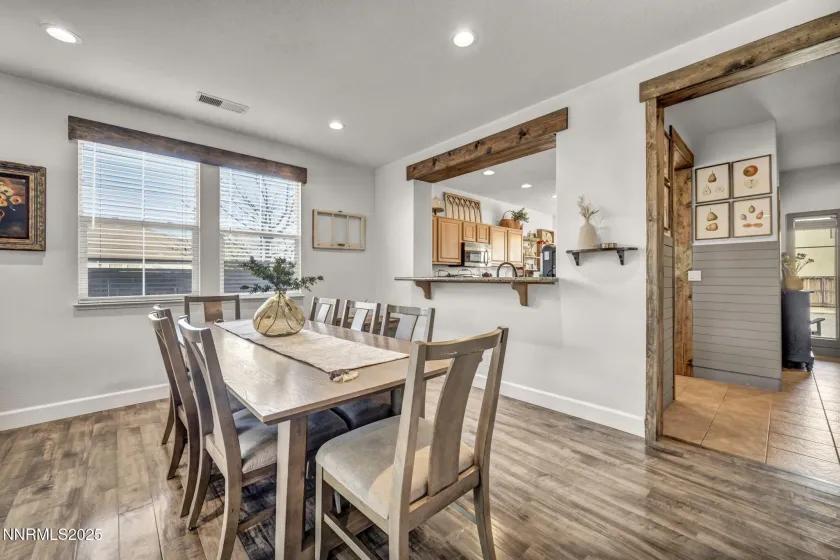 6515 Geranium, Sparks, Nevada 89436, 3 Bedrooms Bedrooms, ,2 BathroomsBathrooms,Residential,Residential,Geranium,250059423