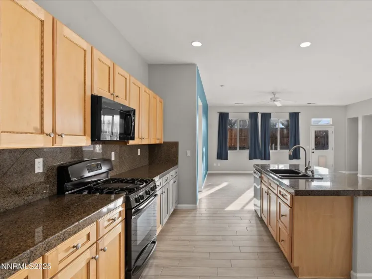 7100 Souverain, Reno, Nevada 89506, 3 Bedrooms Bedrooms, ,2 BathroomsBathrooms,Residential,Residential,Souverain,250059424