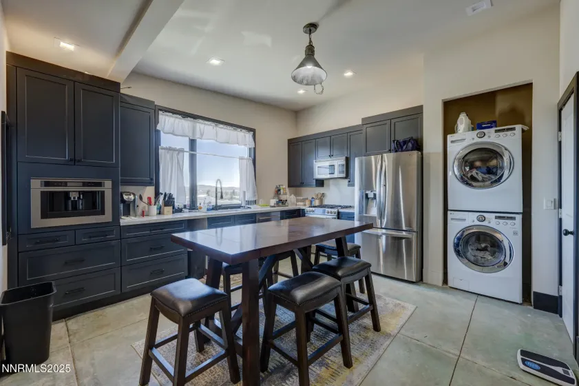 11150 Carlsbad, Reno, Nevada 89508, 4 Bedrooms Bedrooms, ,4 BathroomsBathrooms,Residential,Residential,Carlsbad,250059425