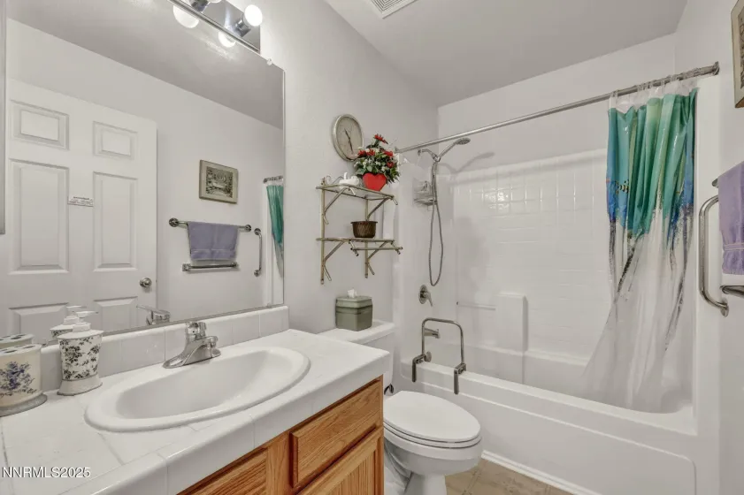 2900 Crown Canyon, Reno, Nevada 89503, 4 Bedrooms Bedrooms, ,2 BathroomsBathrooms,Residential,Residential,Crown Canyon,250059427