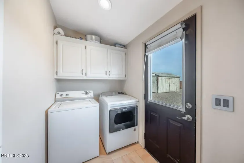 63 Jasper, Dayton, Nevada 89403, 3 Bedrooms Bedrooms, ,2 BathroomsBathrooms,Residential,Residential,Jasper,250059432