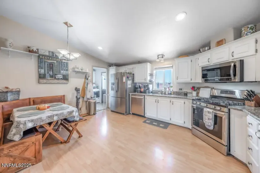 63 Jasper, Dayton, Nevada 89403, 3 Bedrooms Bedrooms, ,2 BathroomsBathrooms,Residential,Residential,Jasper,250059432