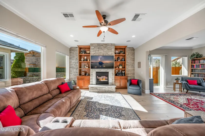 2295 Trakehner, Reno, Nevada 89521, 2 Bedrooms Bedrooms, ,3 BathroomsBathrooms,Residential,Residential,Trakehner,250059433